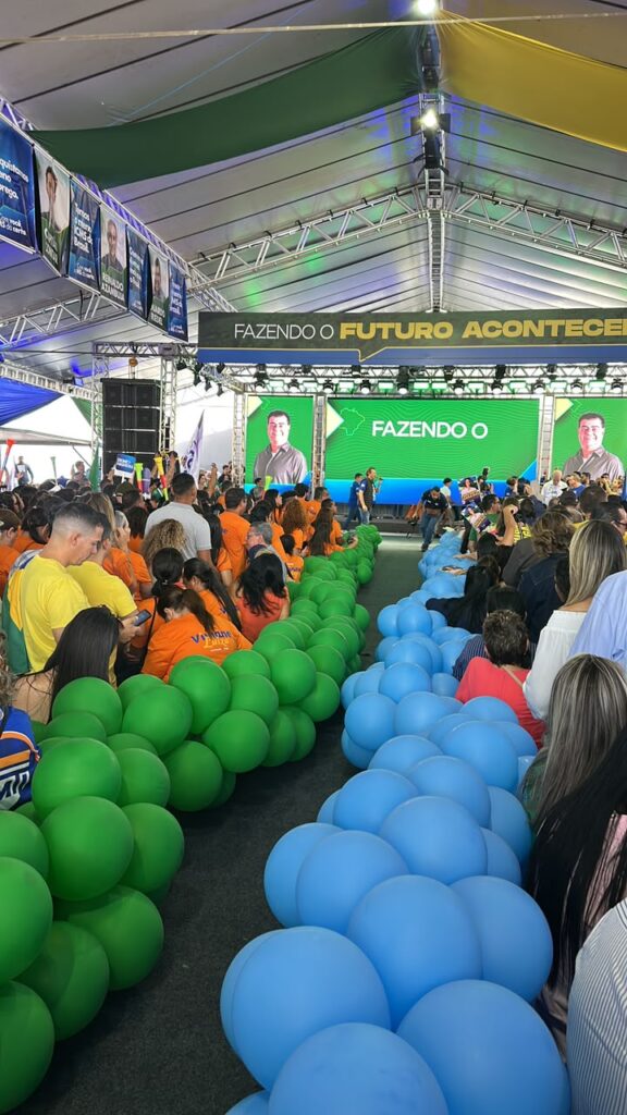 Público acompanha a Convenção Estadual do Partido Liberal em Campo Grande, realizada em 1º de agosto de 2026.